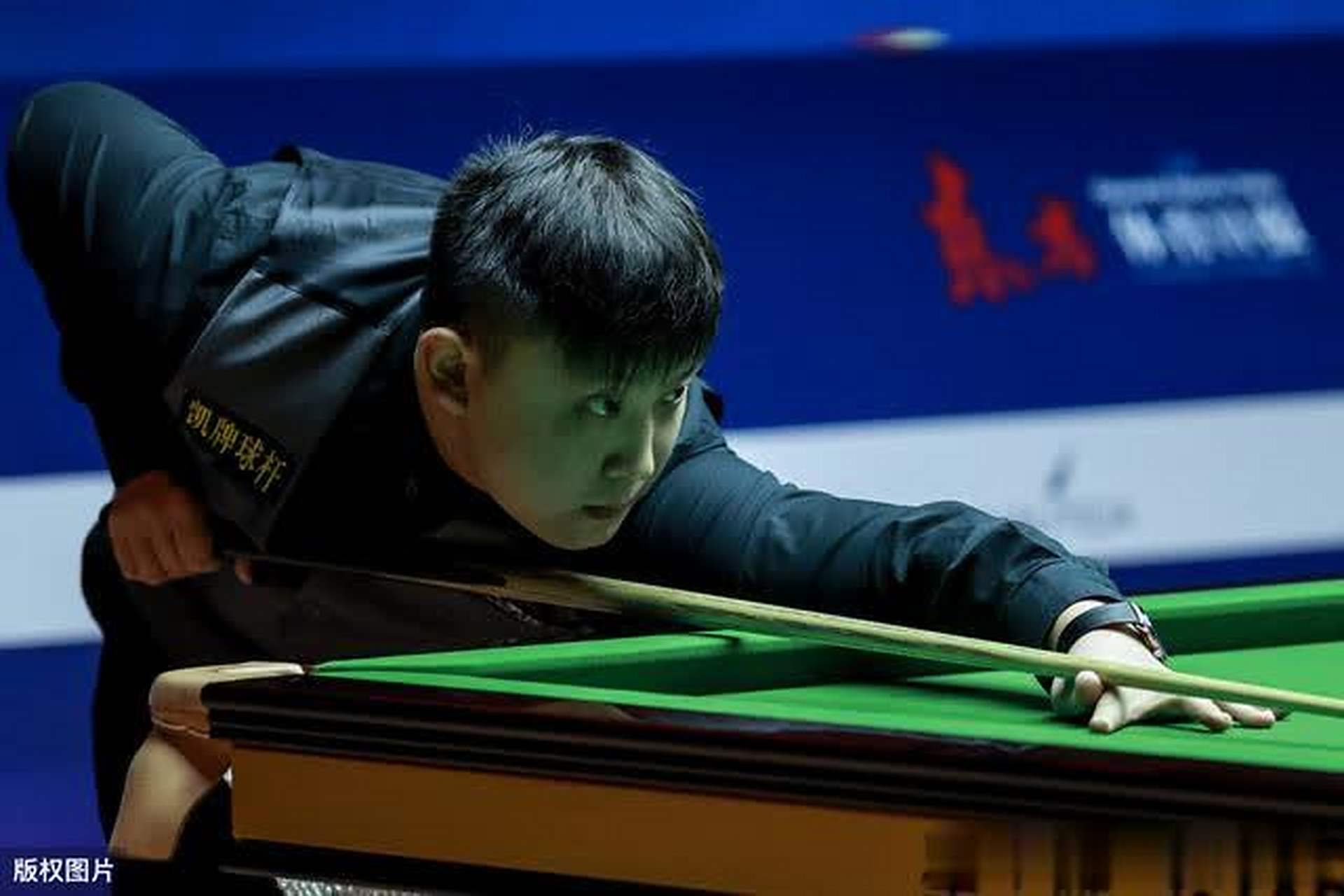 社交平台上 社交平台上