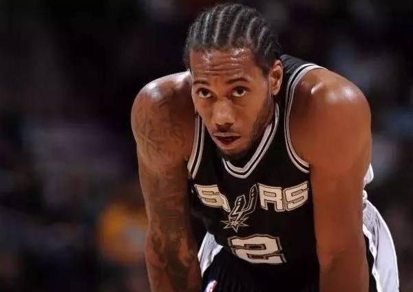 领湖人前行 领湖人前行