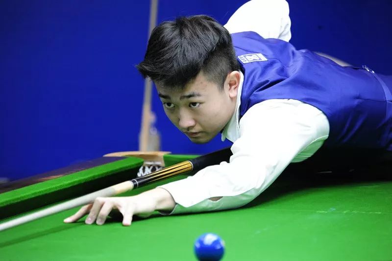 从而使得公 从而使得公