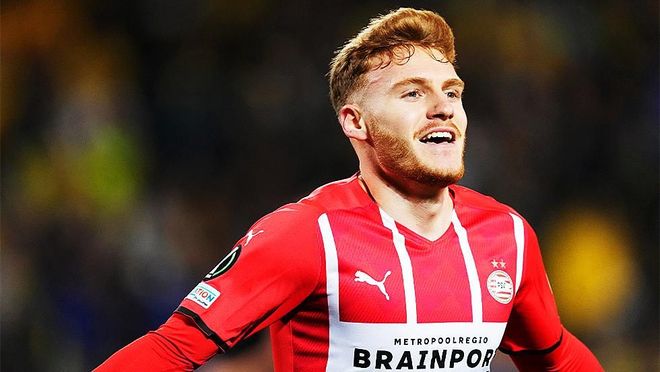 途跨国飞行 途跨国飞行